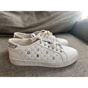 Guess Gladiss Sneakers Womens 9.5 Silver Accents Guess Spell Out White